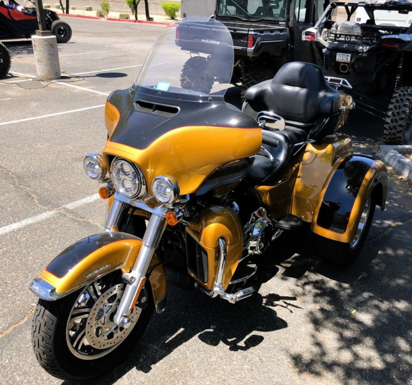 2023 Harley-Davidson FLHTCUTG - Tri Glide Ultra ULTRA CLASSIC in Surprise, AZ