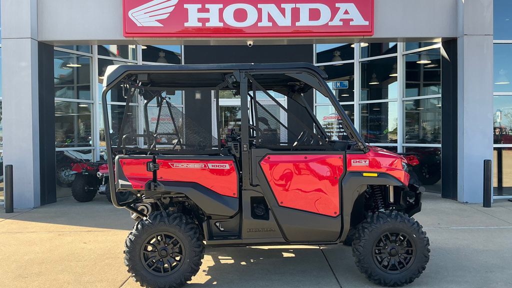 2026 Honda Pioneer 1000-5 Deluxe in shawnee OK