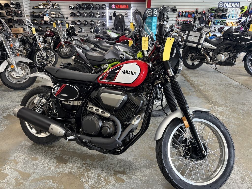 2017 Yamaha SCR950 in Harrisonburg, VA