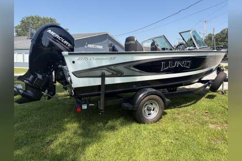 2017 Lund 1875 Crossover XS in la porte IN