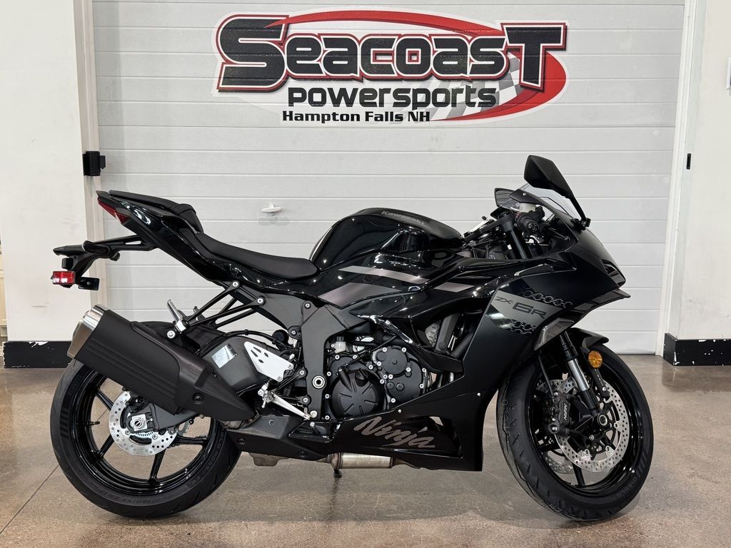 2027 Kawasaki Ninja® ZX -6R ABS ABS in Hampton Falls, NH