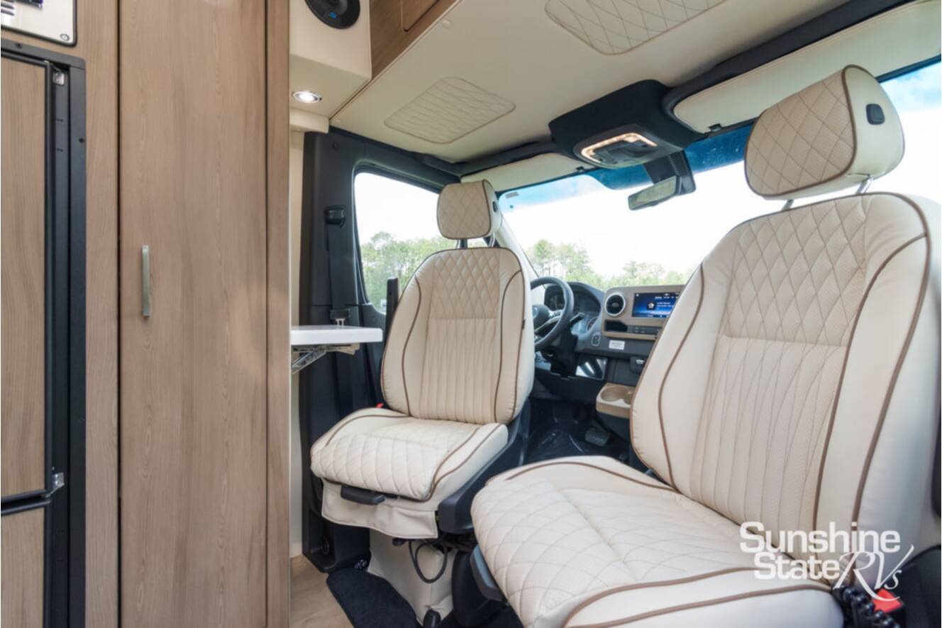 A photo of this 2027 Midwest PATRIOT MD2 170EXT AWD