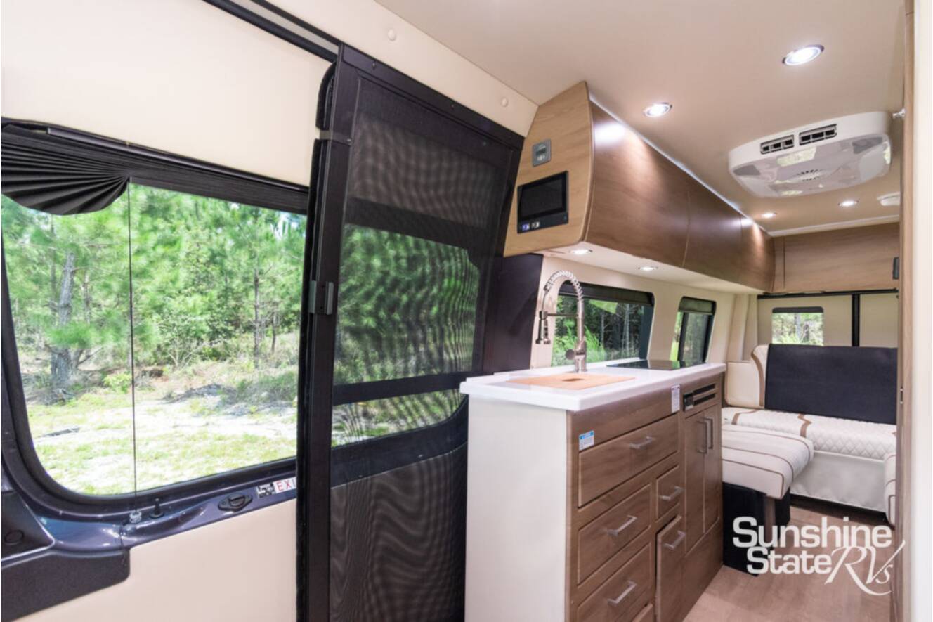 A photo of this 2027 Midwest PATRIOT MD2 170EXT AWD