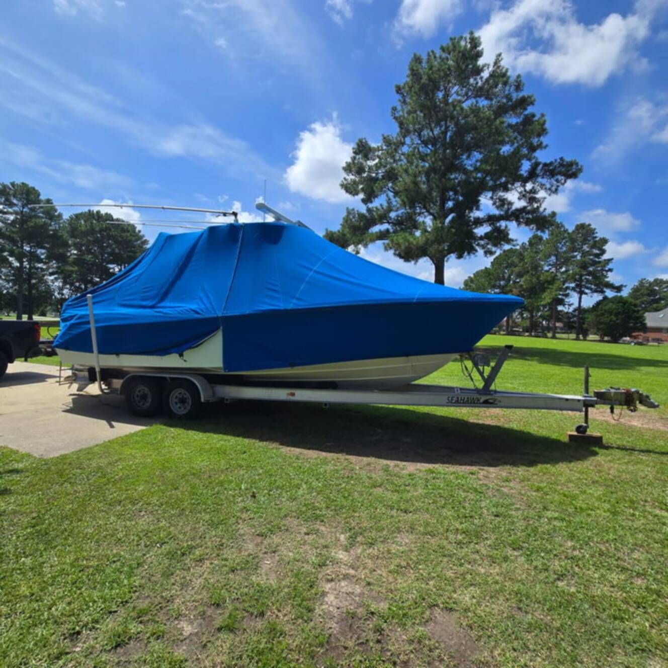 A photo of this 2006 Everglades 260cc