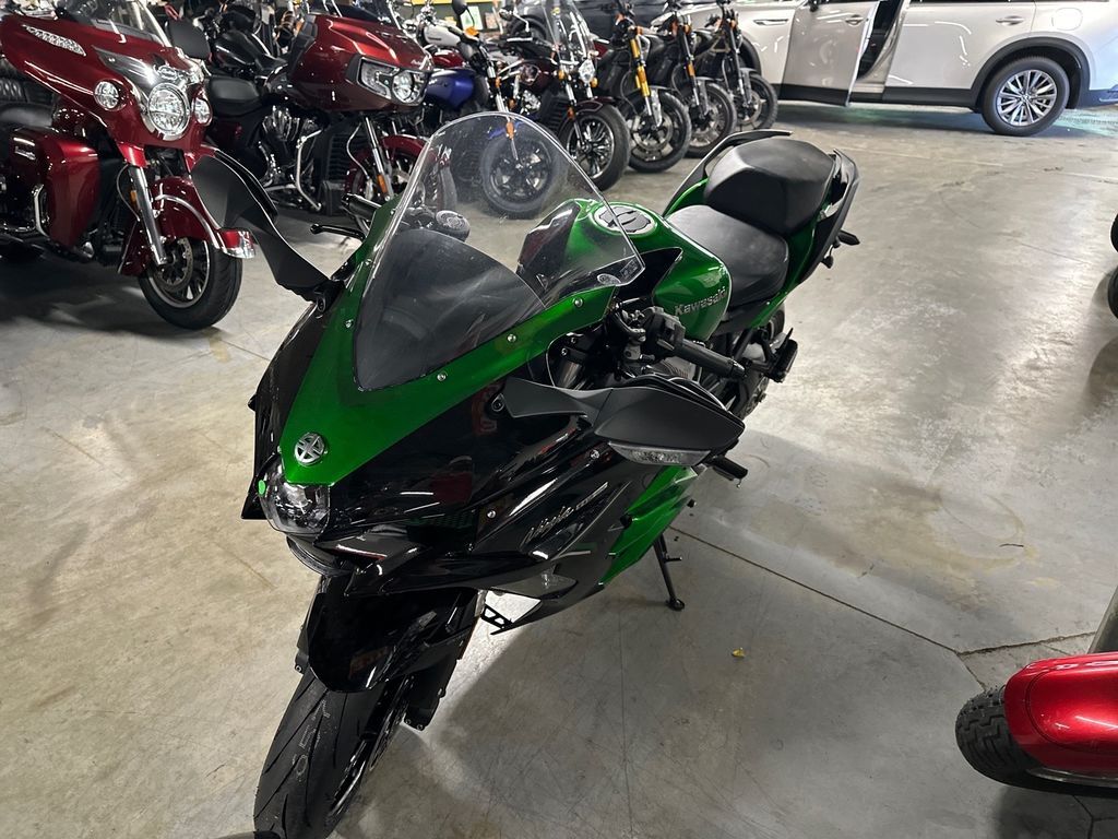 2022 Kawasaki Ninja H2® SX SE SX SE in Augusta, ME