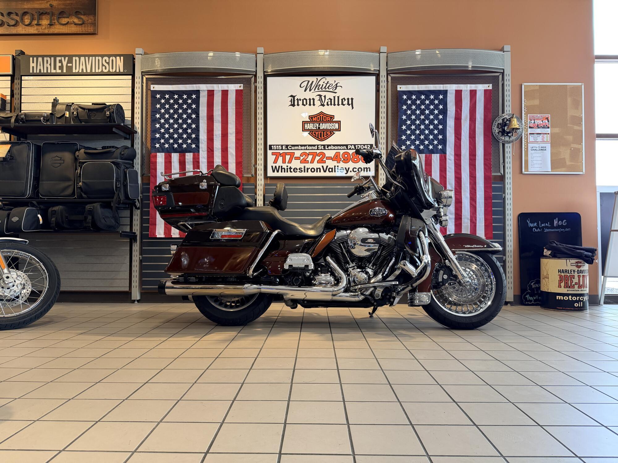 2011 Harley-Davidson Electra Glide Ultra Classic ULTRA CLASSIC FLHTCU in Lebanon, PA
