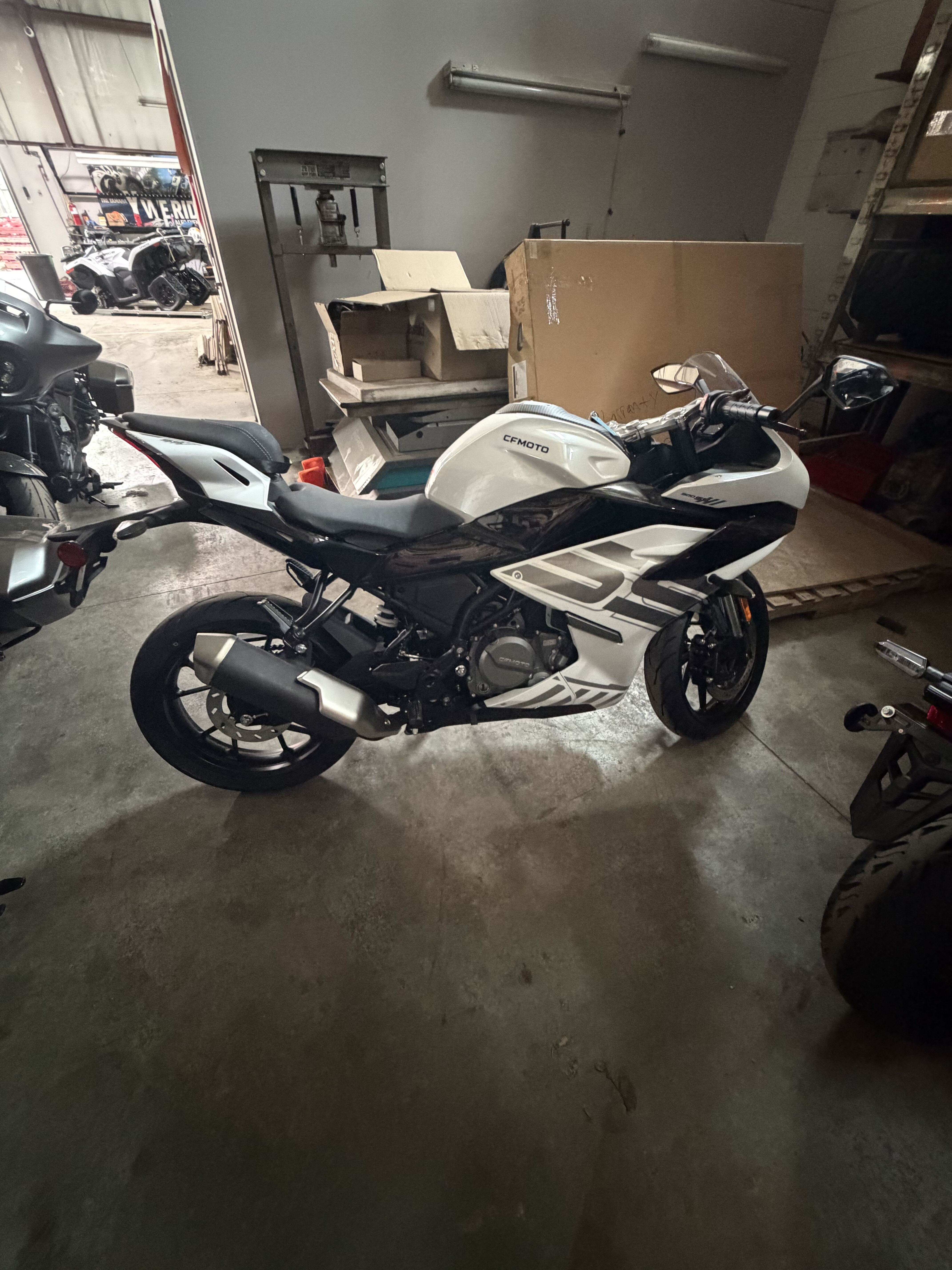 2026 CFMOTO 300 SS SS in Shawnee, KS