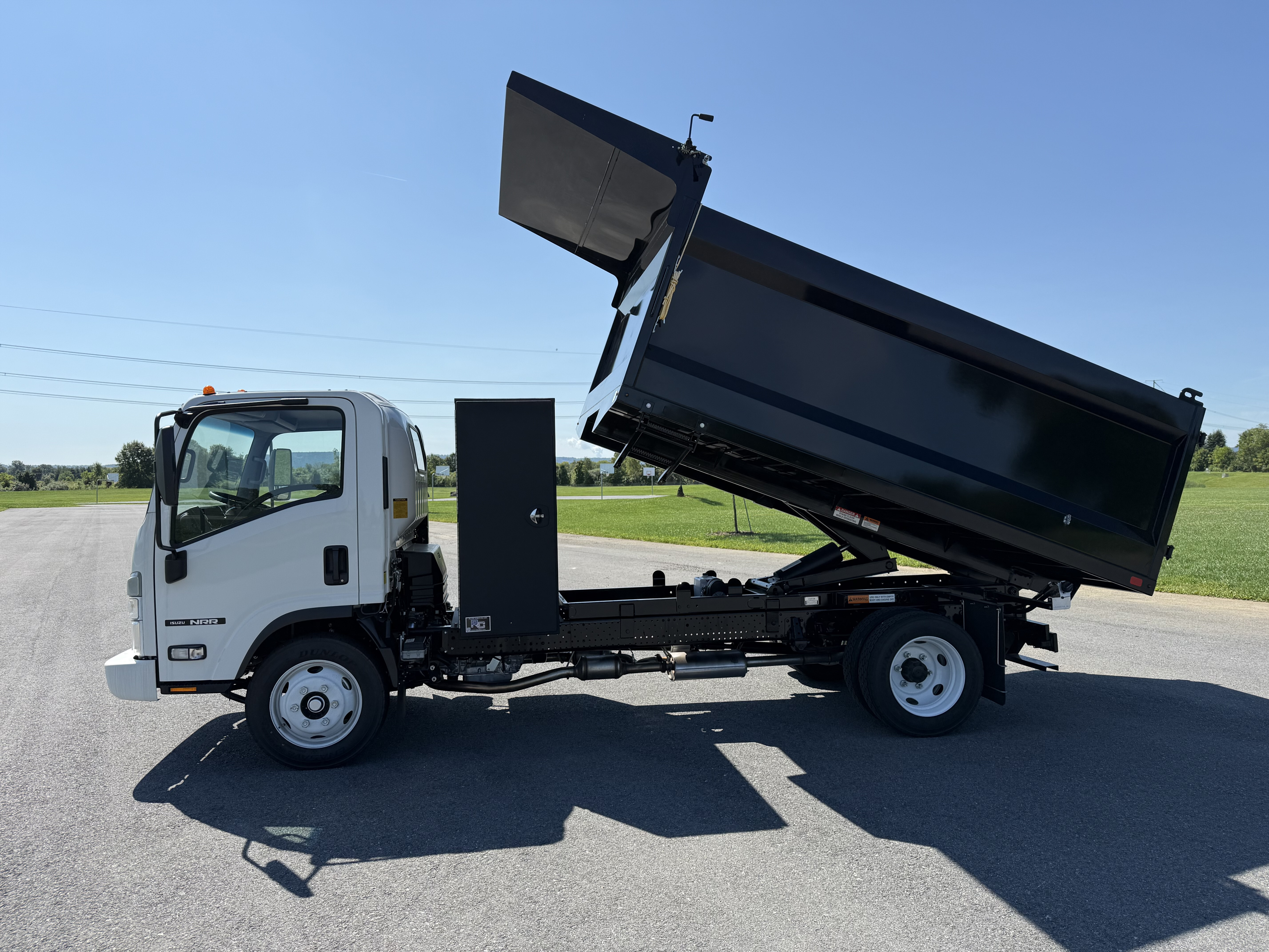 2026 ISUZU NRR in New Castle, DE