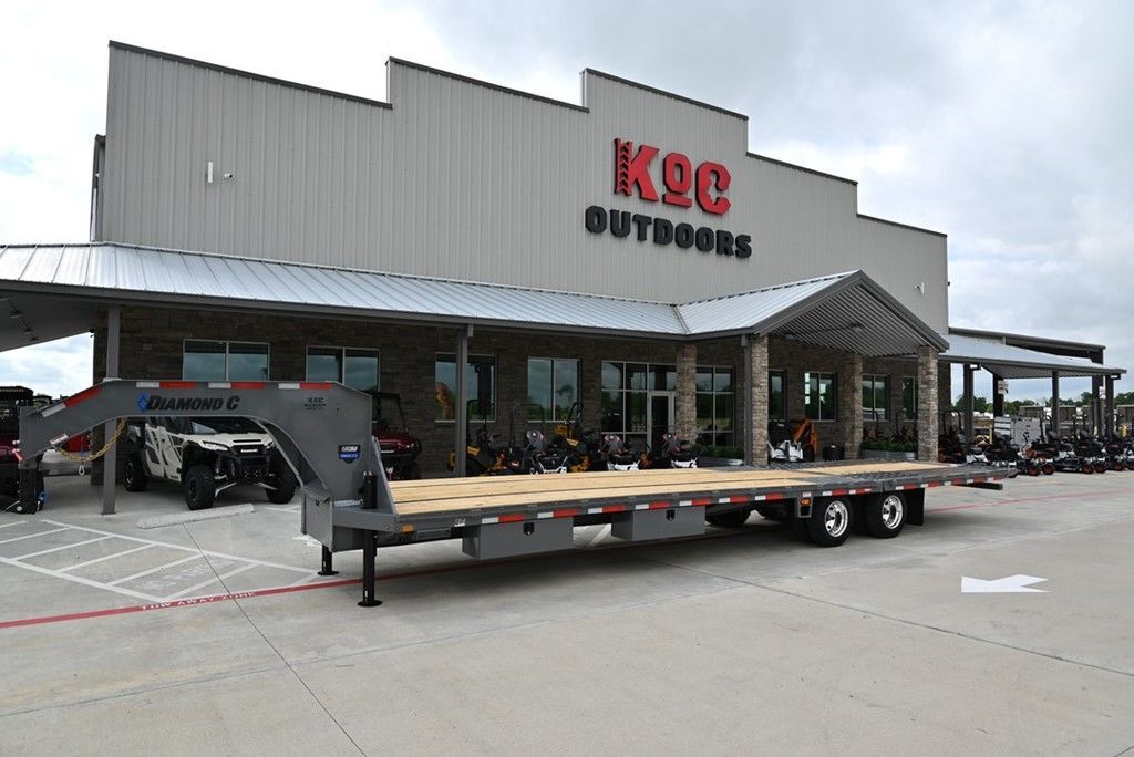 2026 Diamond C FMAX 212 25.9K Hydraulic Dovetail 35' X 102" in caldwell TX