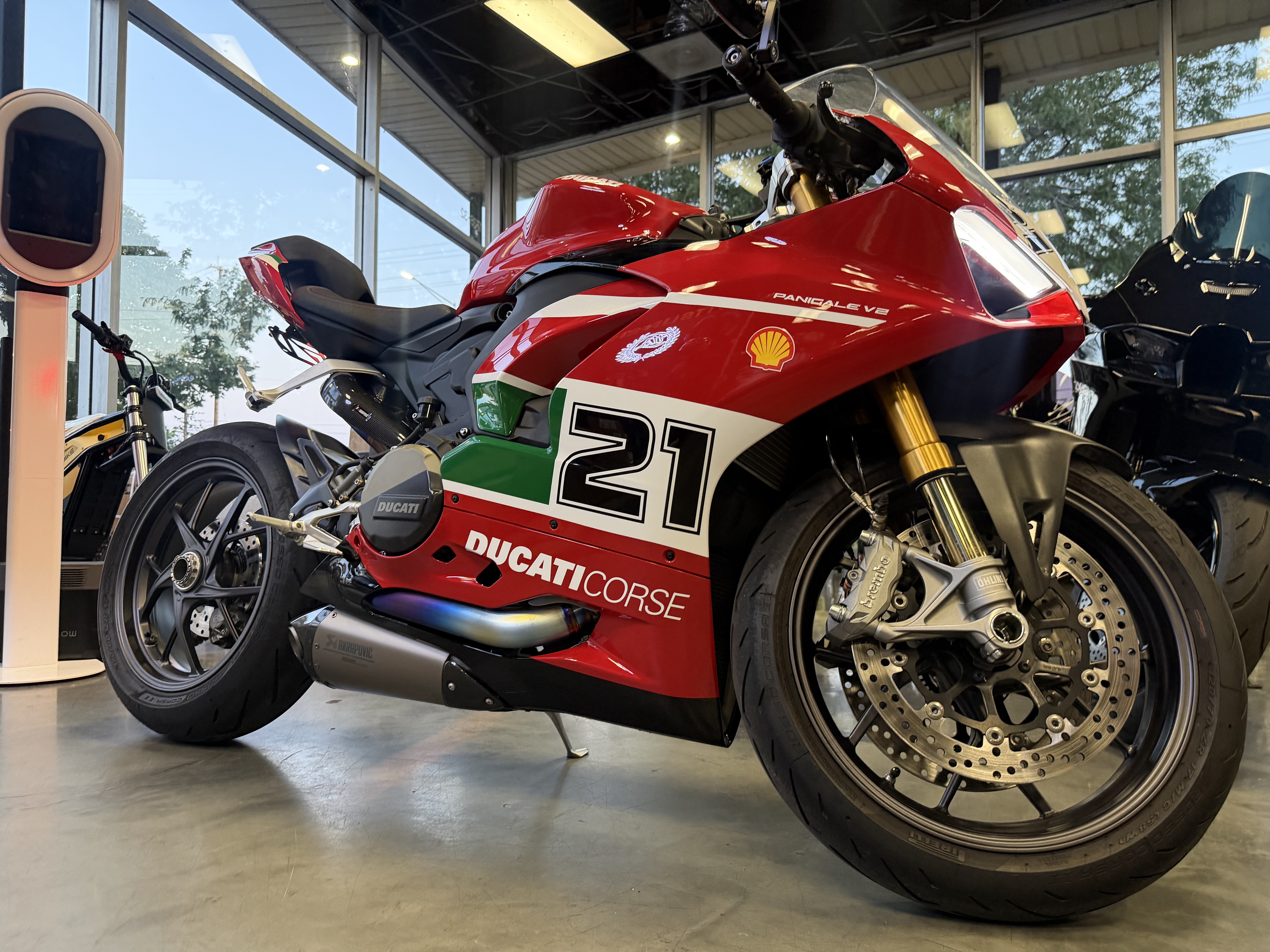2022 Ducati Panigale V2 Bayliss 1st Championship 20TH Anniversary V2 BAYLISS 1ST CHAMPIONSHIP 20TH ANNIVERSARY in Arlington Heights, IL