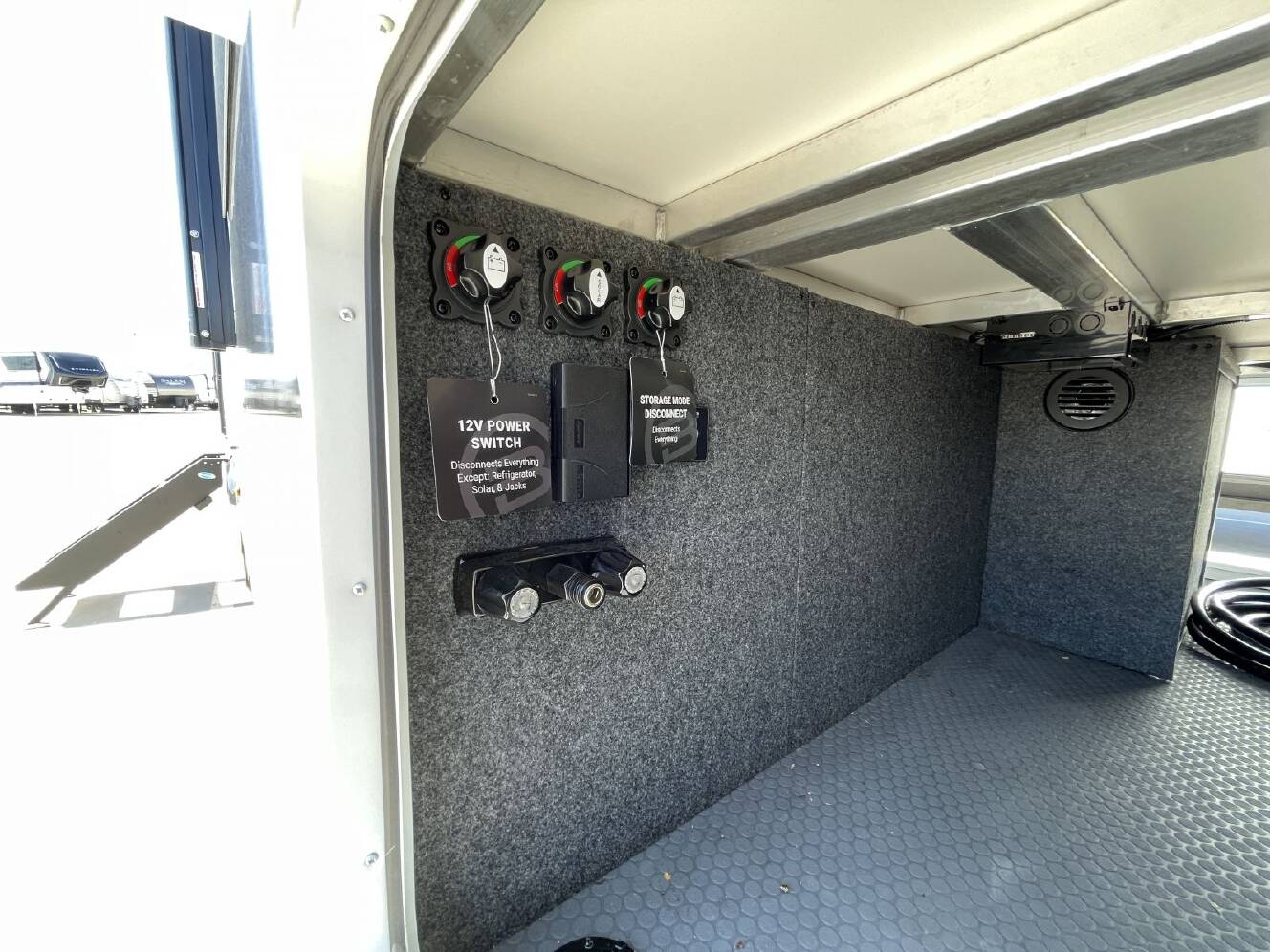 A photo of this 2025 Brinkley Rv MODEL I 275