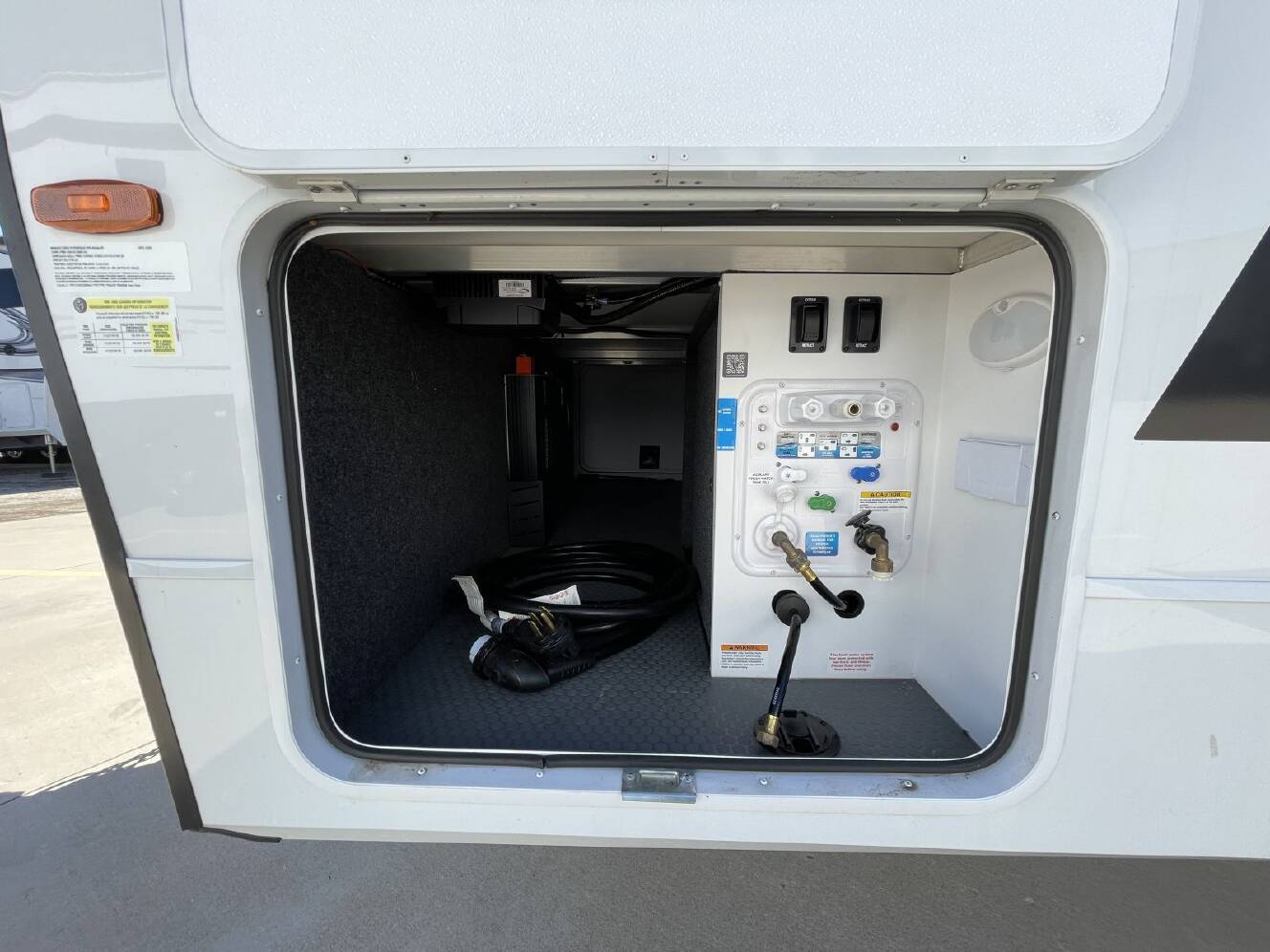 A photo of this 2025 Brinkley Rv MODEL I 275