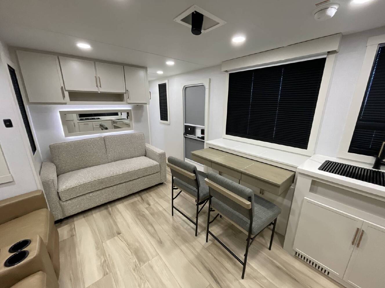A photo of this 2025 Brinkley Rv MODEL I 275