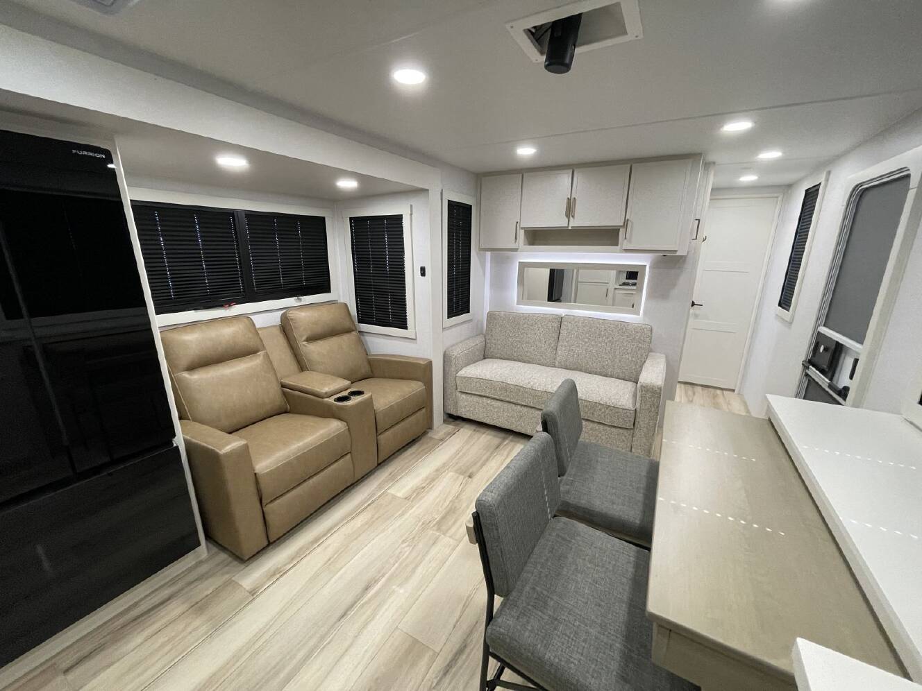 A photo of this 2025 Brinkley Rv MODEL I 275
