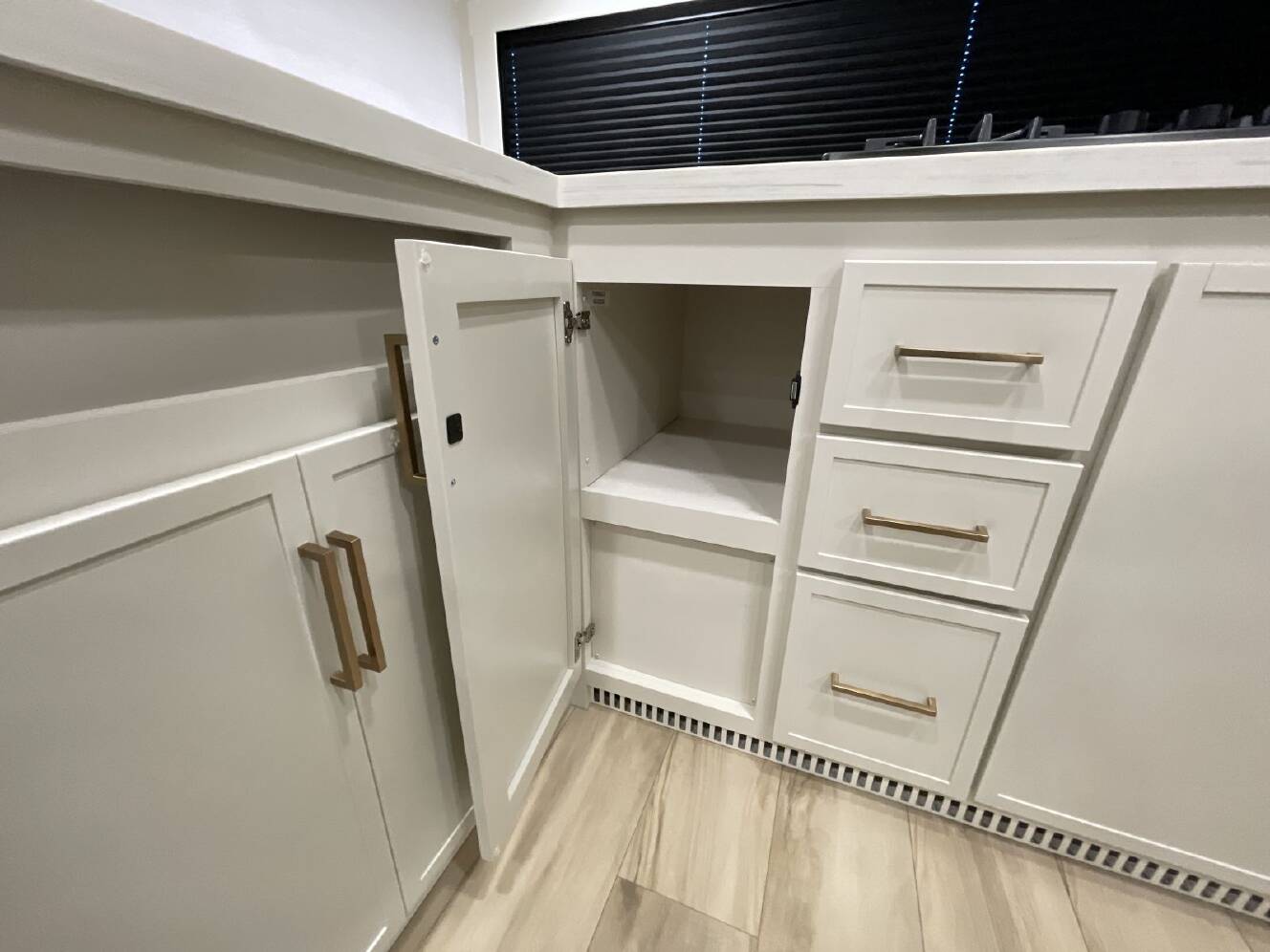 A photo of this 2025 Brinkley Rv MODEL I 275