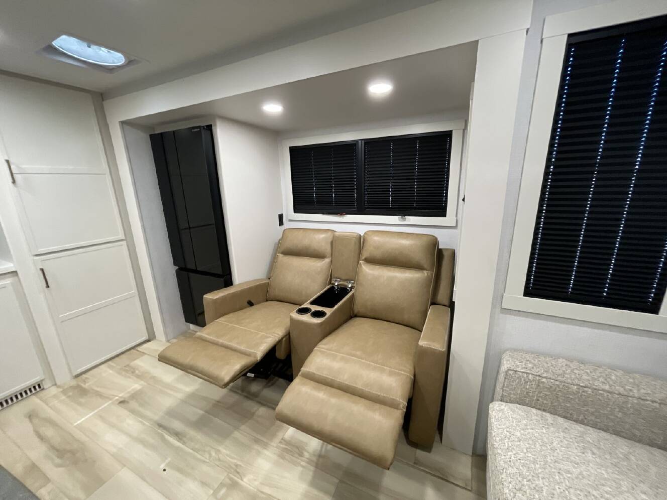 A photo of this 2025 Brinkley Rv MODEL I 275