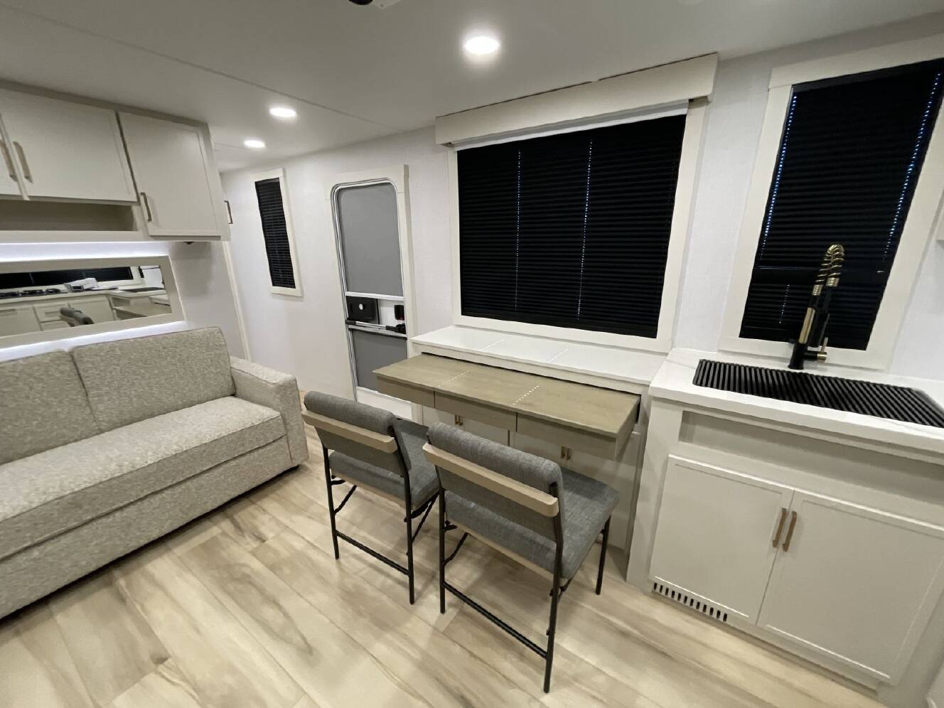 A photo of this 2025 Brinkley Rv MODEL I 275