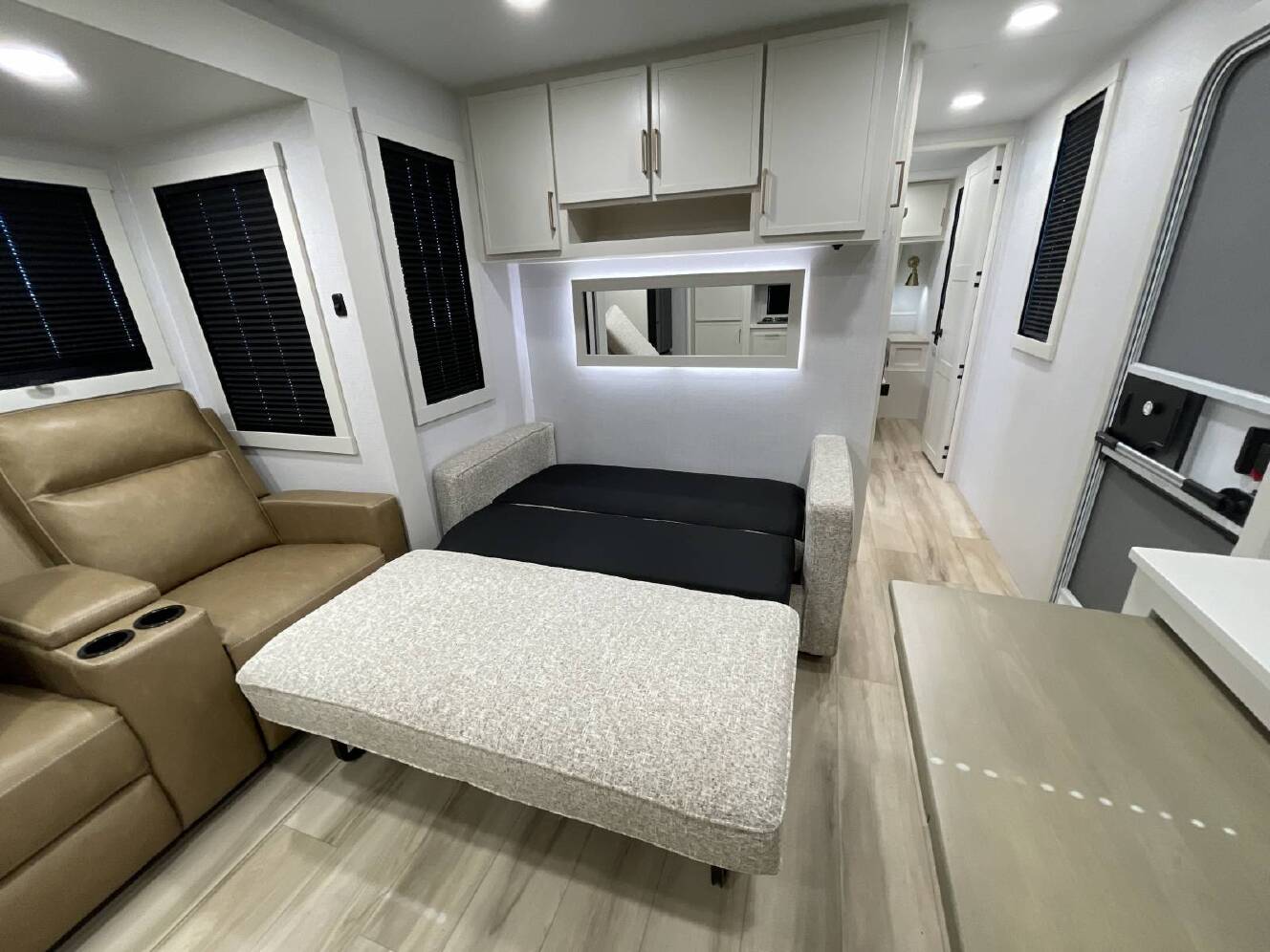 A photo of this 2025 Brinkley Rv MODEL I 275