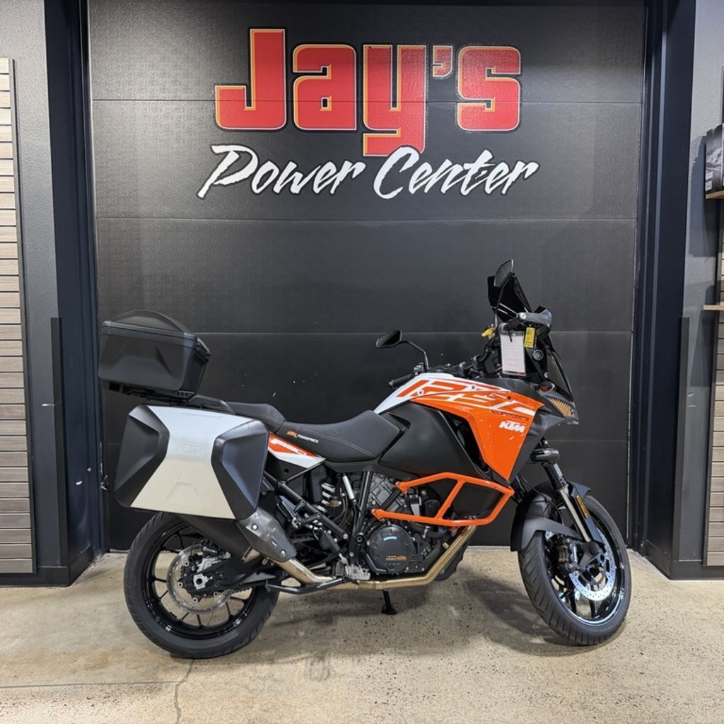 2018 KTM 1290 Super Adventure S SUPER ADVENTURE S in Reedsburg, WI
