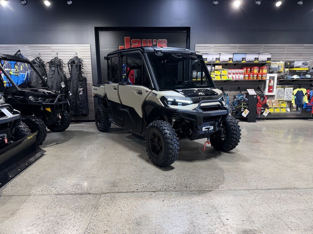 2026 Can-Am Defender MAX Limited HD11 Desert Tan & Carbon Black in reedsburg WI