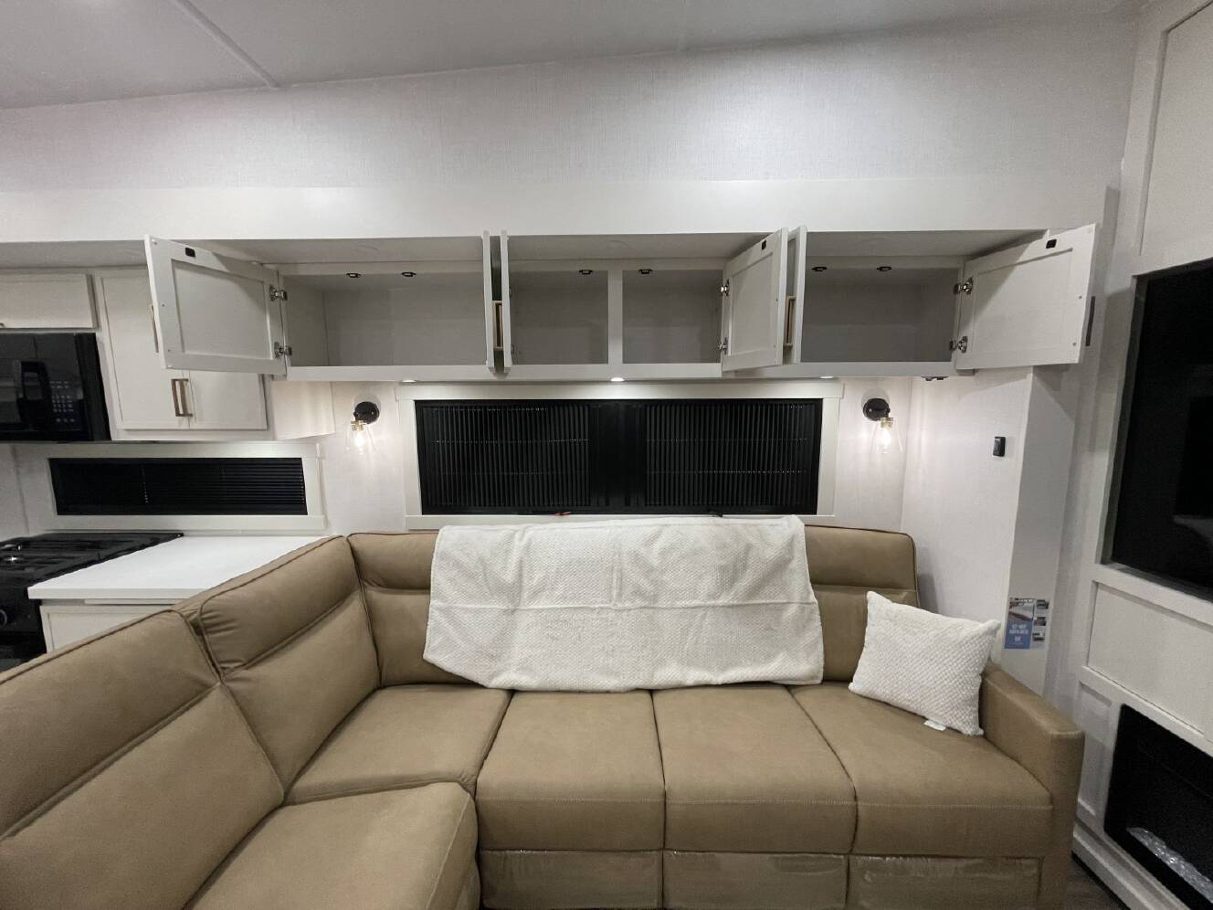 A photo of this 2027 Brinkley Rv MODEL Z 3200