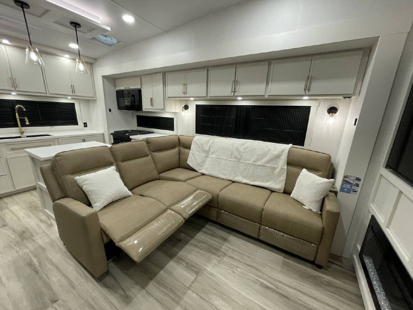 A photo of this 2027 Brinkley Rv MODEL Z 3200