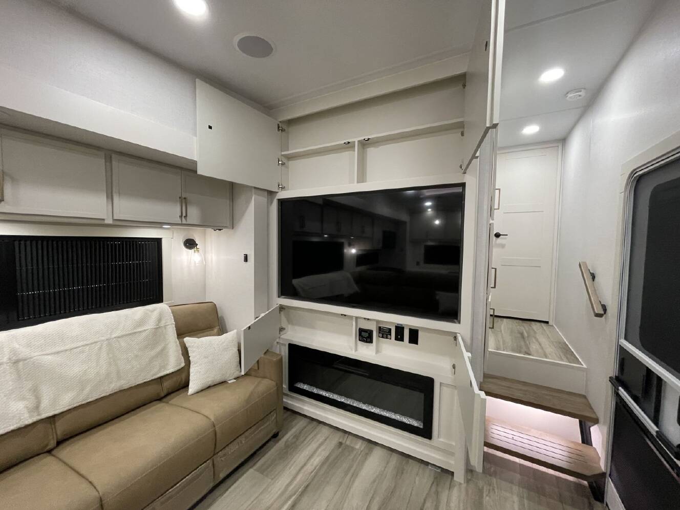 A photo of this 2027 Brinkley Rv MODEL Z 3200