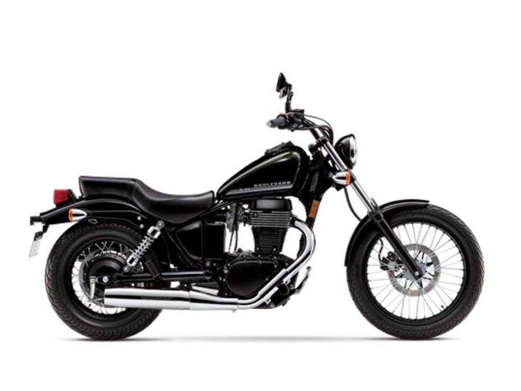 2017 Suzuki Boulevard S40 S40 in Johnstown, PA