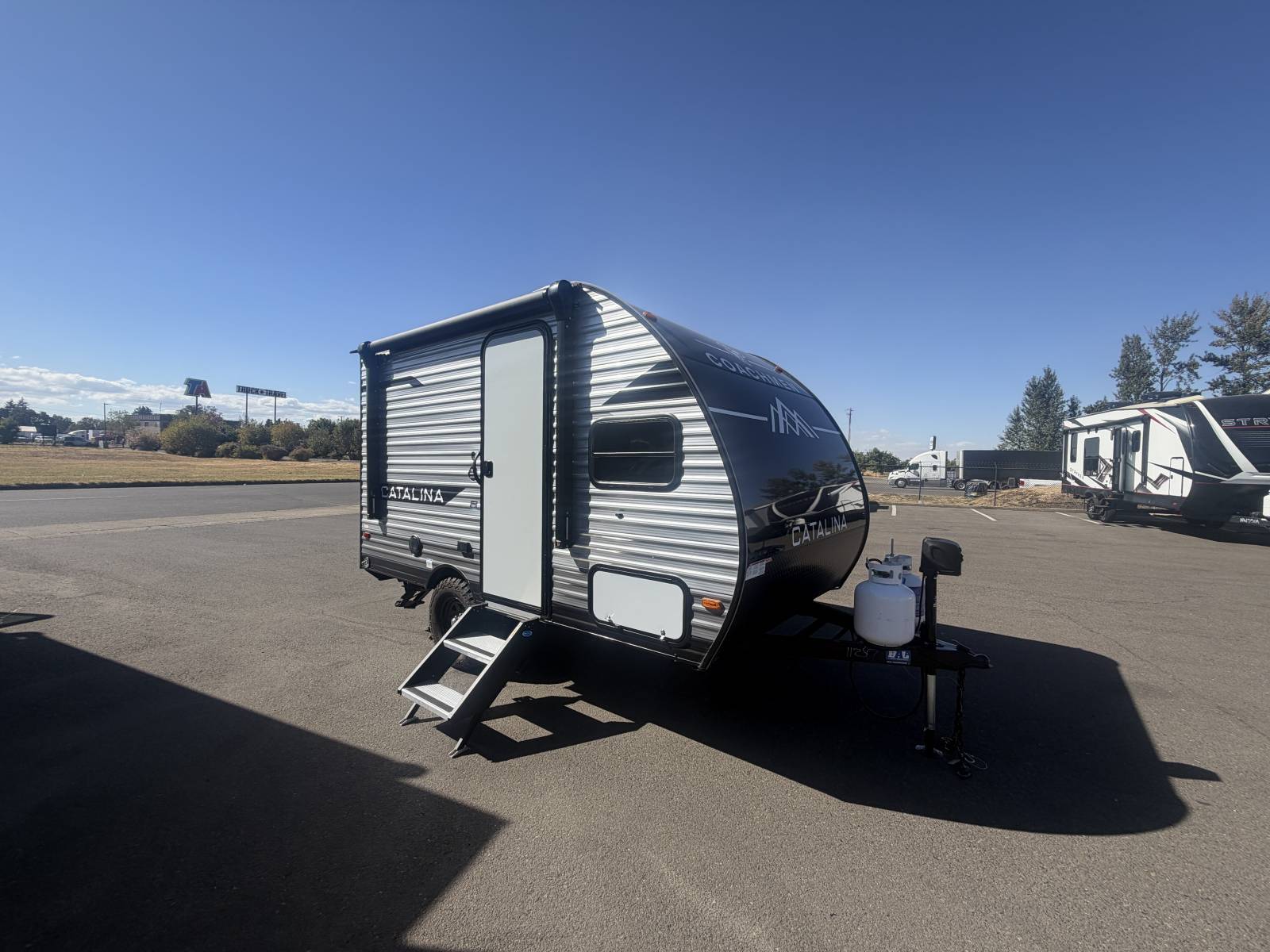 2025 Coachmen Rv Catalina Summit Series 7 134RKX in coburg OR