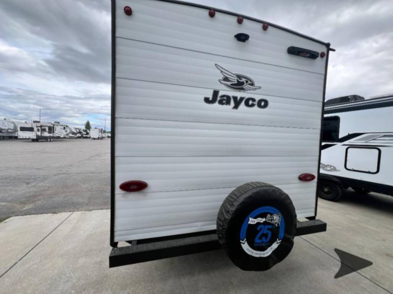 A photo of this 2027 Jayco Jay Flight SLX 260BHW BAJA