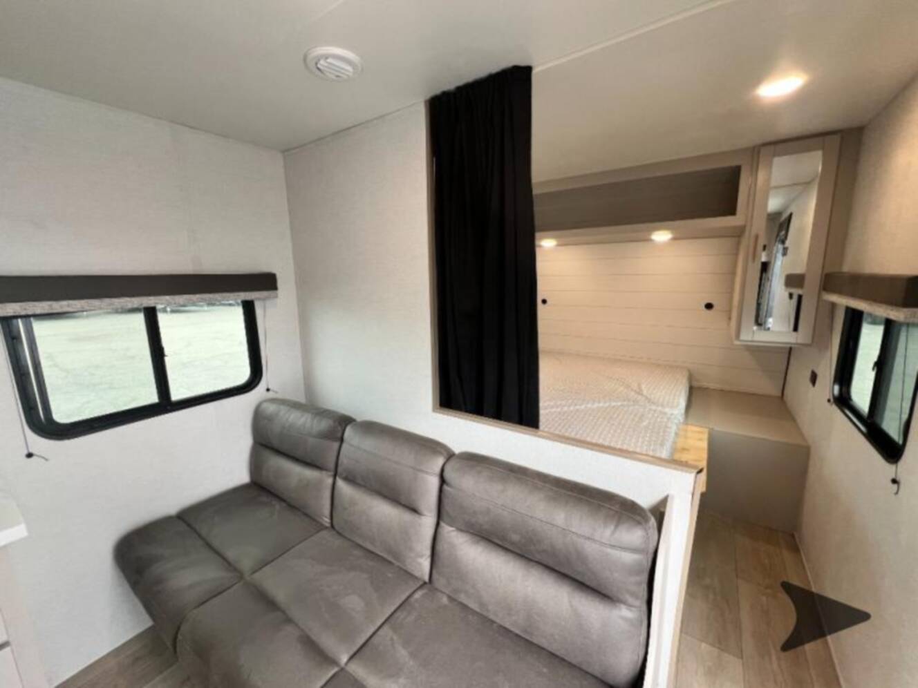 A photo of this 2027 Jayco Jay Flight SLX 260BHW BAJA