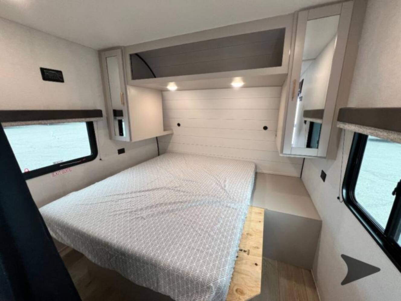 A photo of this 2027 Jayco Jay Flight SLX 260BHW BAJA