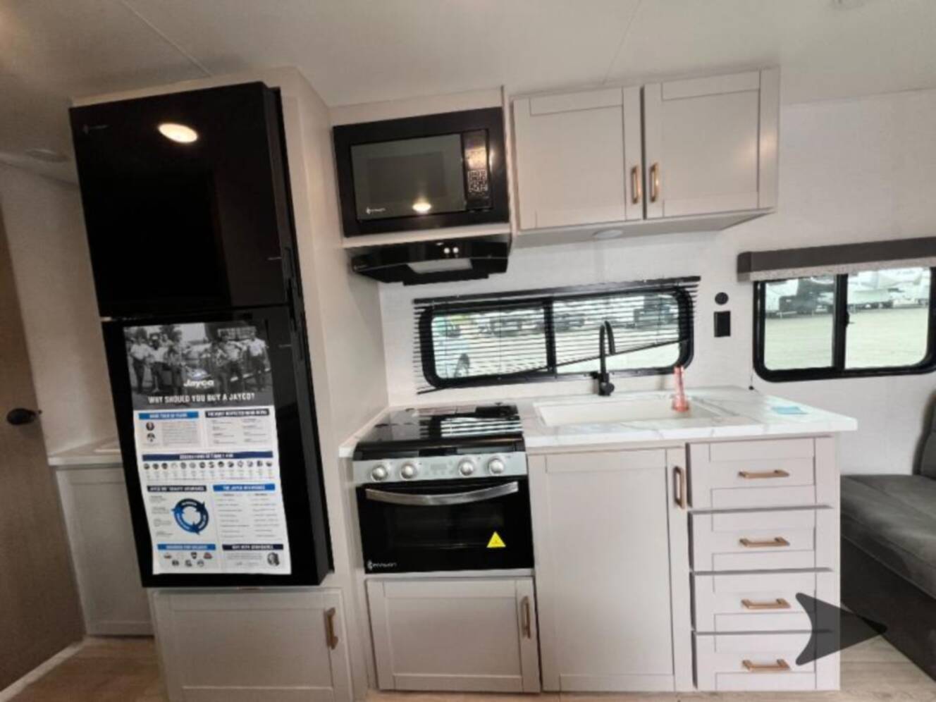 A photo of this 2027 Jayco Jay Flight SLX 260BHW BAJA