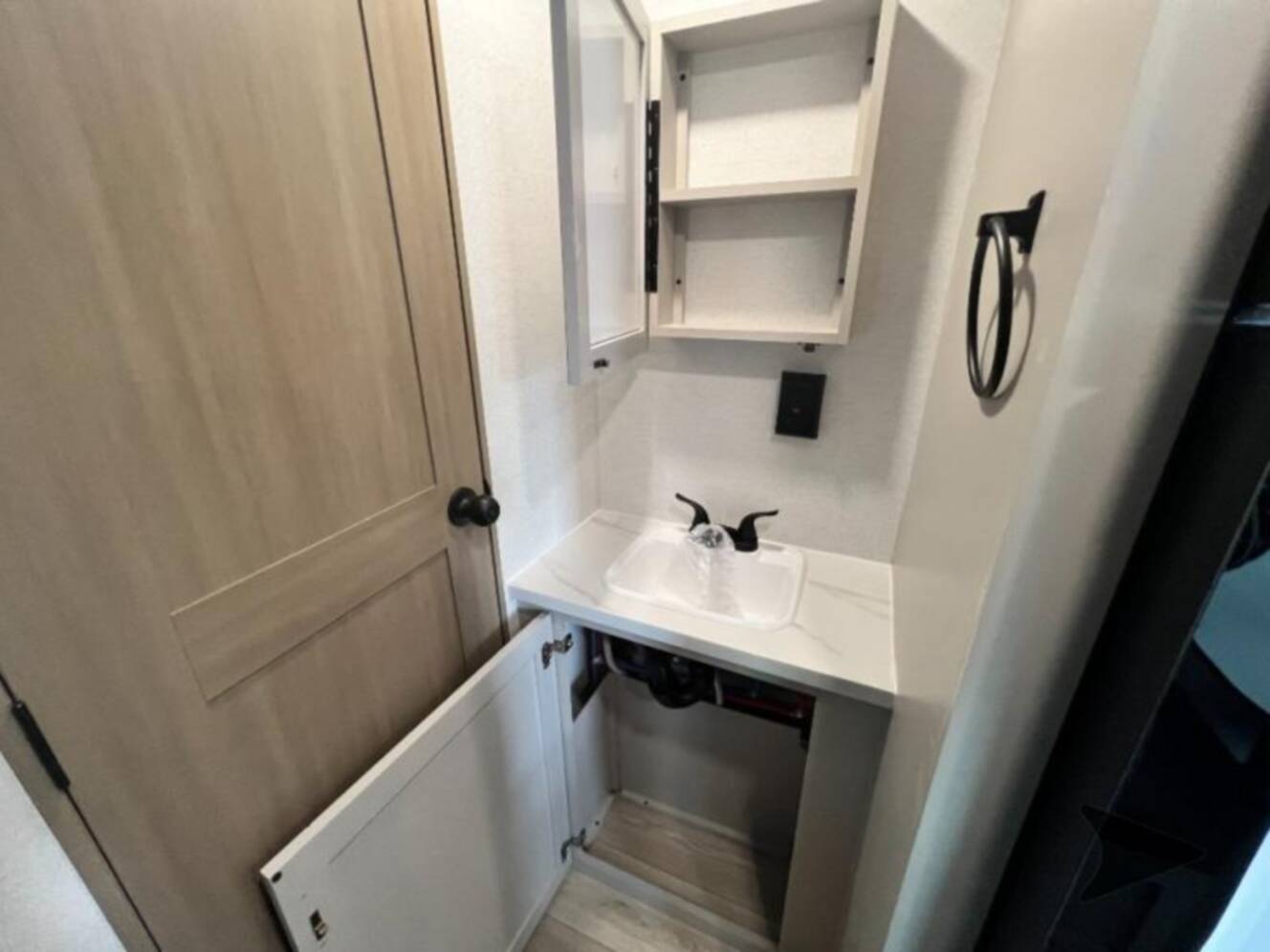 A photo of this 2027 Jayco Jay Flight SLX 260BHW BAJA