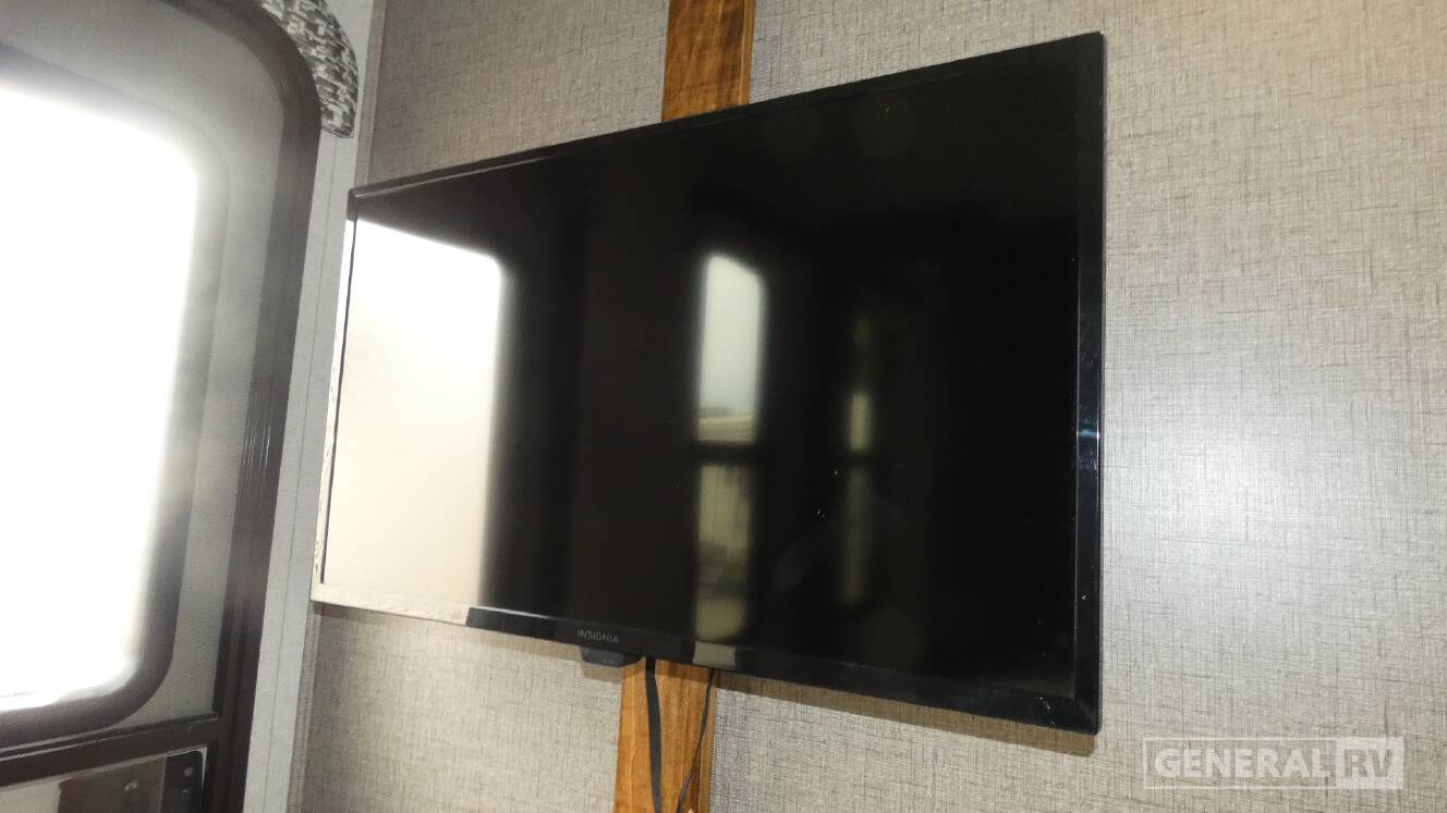 A photo of this 2019 Kz CONNECT C261RLK