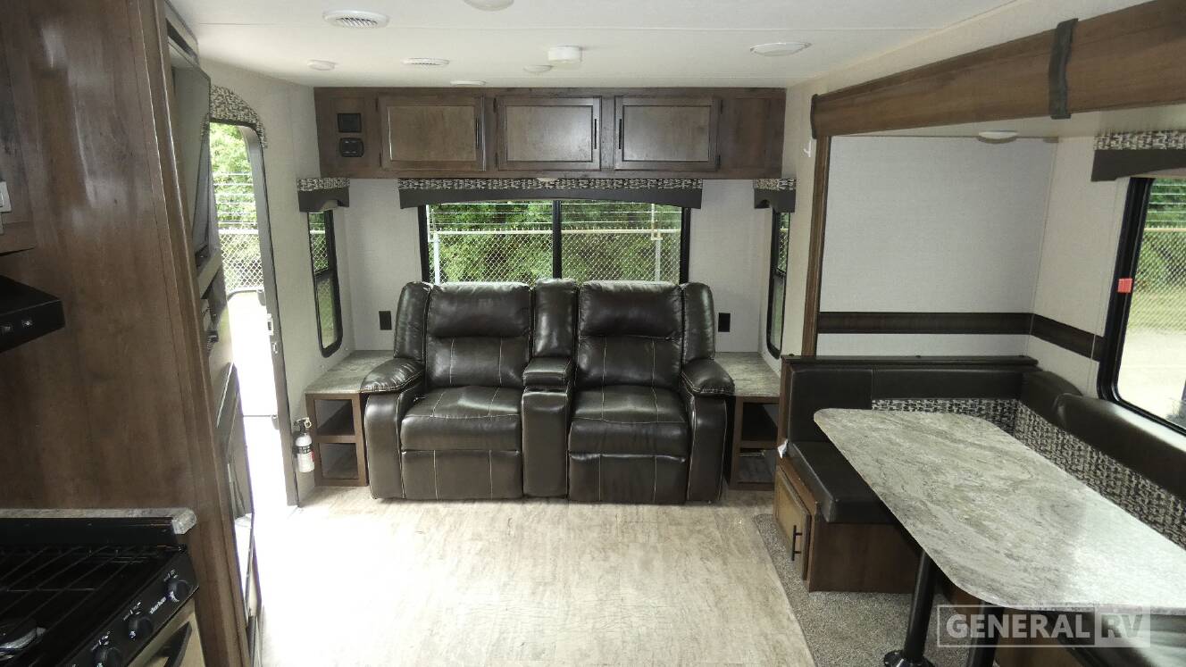 A photo of this 2019 Kz CONNECT C261RLK