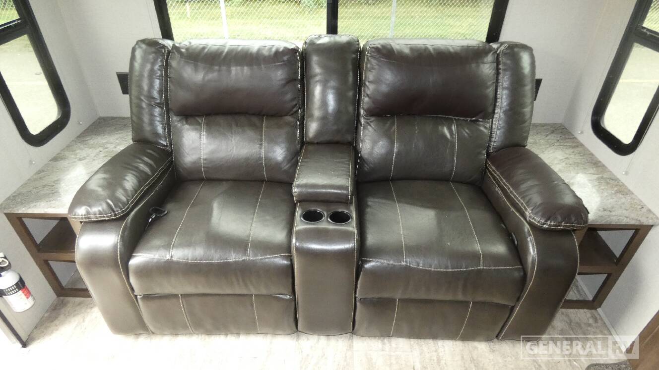 A photo of this 2019 Kz CONNECT C261RLK