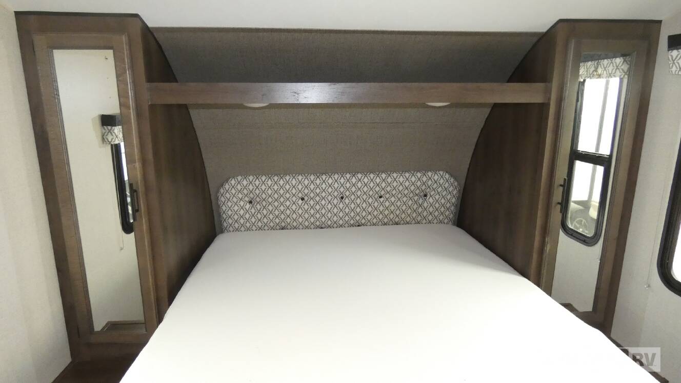 A photo of this 2019 Kz CONNECT C261RLK