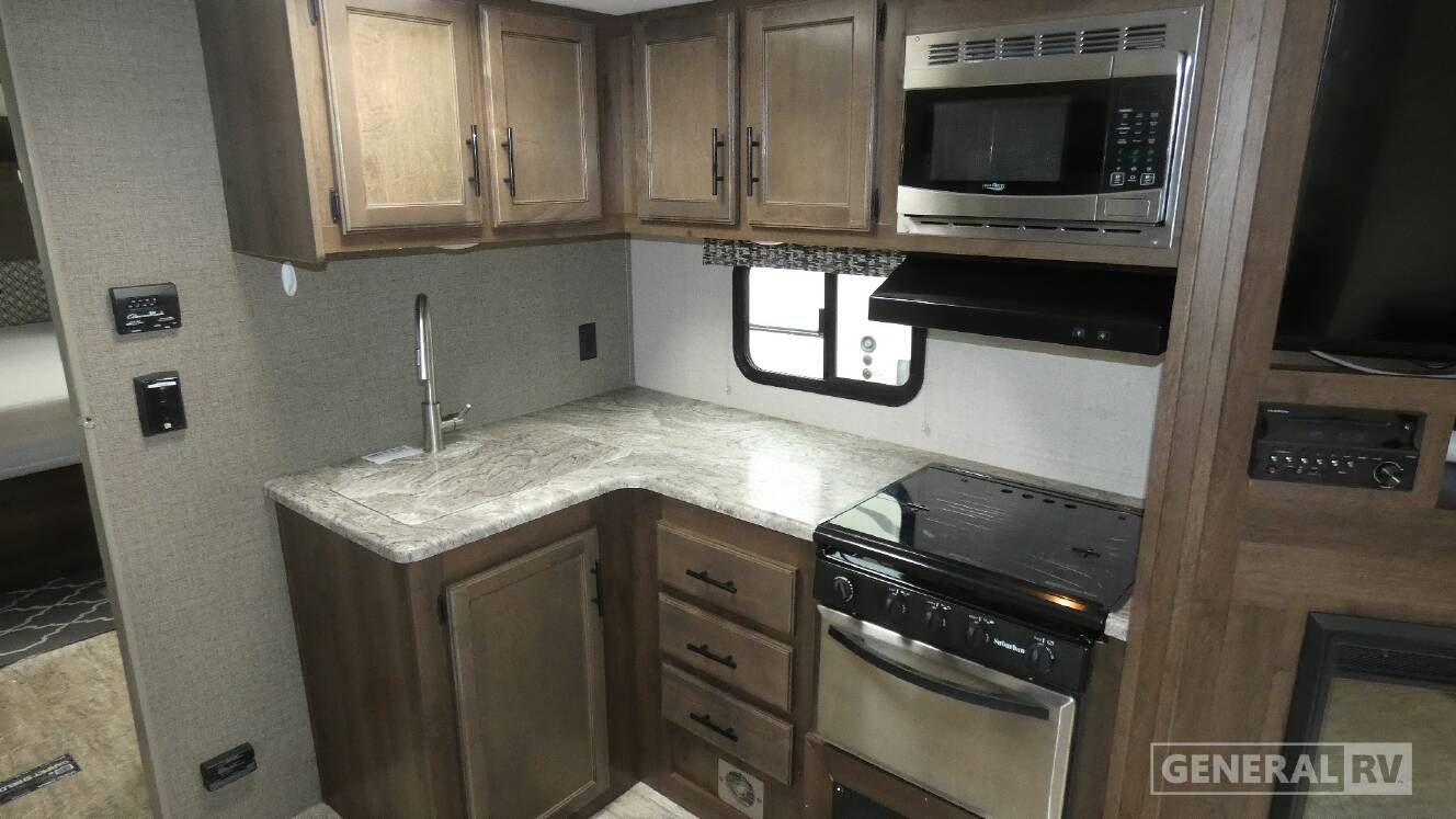A photo of this 2019 Kz CONNECT C261RLK