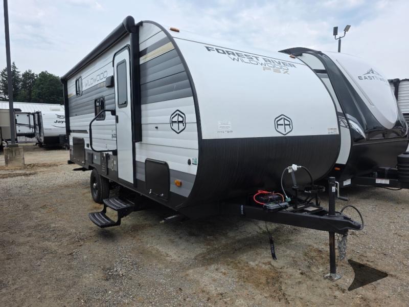 2025 Forest River Rv Wildwood FSX 178BHSK in coldwater MI