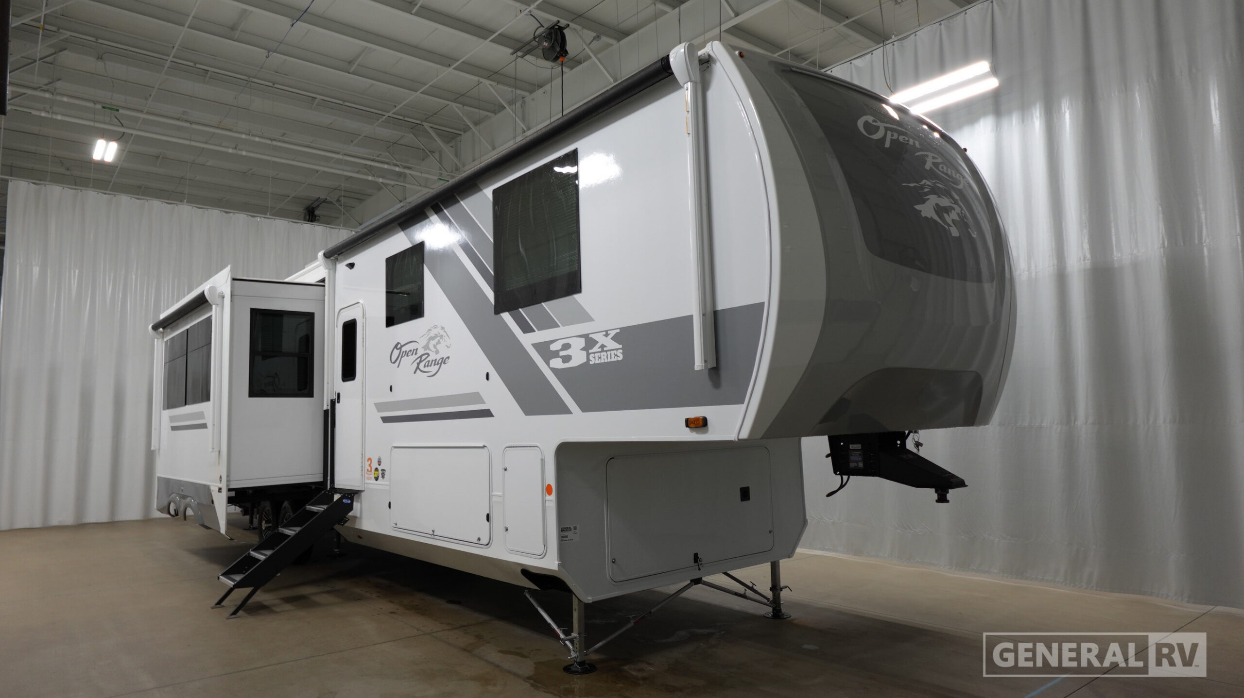 2027 Highland Ridge Rv OPEN RANGE 3X 390TBS in longmont CO
