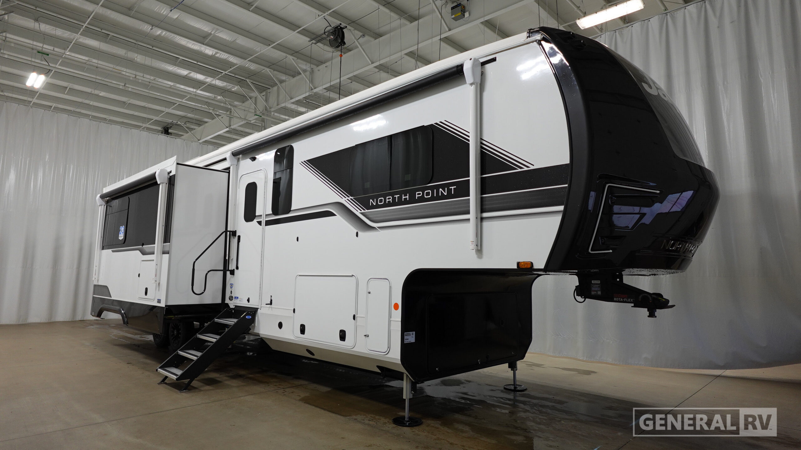 2027 Jayco NORTH POINT 395DSDB in clarkston MI