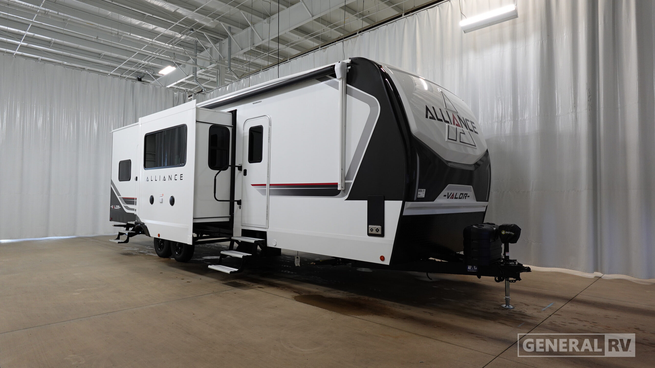 2027 Alliance Rv VALOR 32T13 Travel Trailer Toy Hauler RV