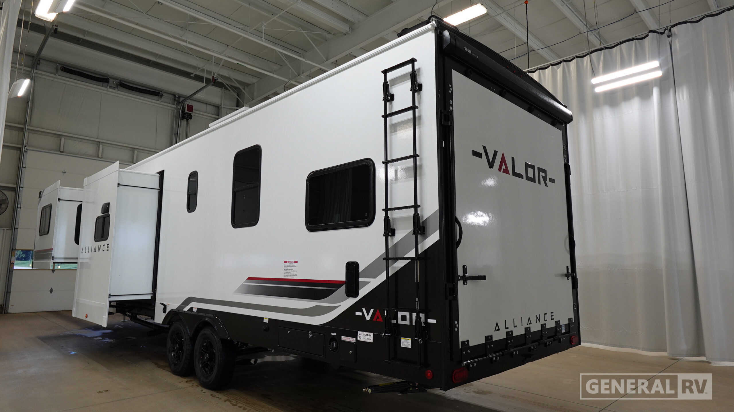 2027 Alliance Rv VALOR 32T13 in salisbury NC