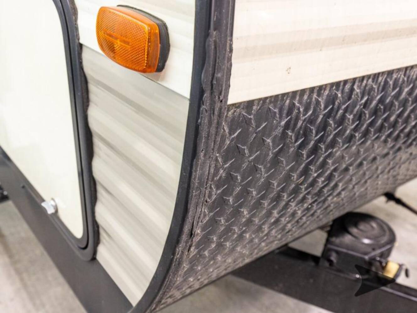 A photo of this 2018 Kz Sportsmen 281RL