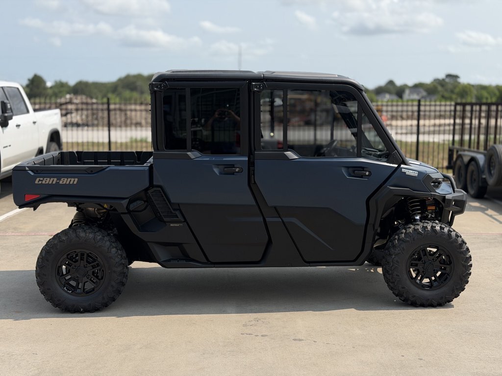 2026 Brp Mexico S.A. De C.V. DEF MAX LTD 65 HD11 BE HB 26 in Houston, TX