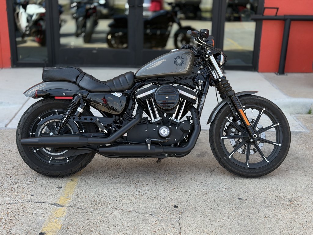 2019 Harley-Davidson SPORTSTER IRON 883 in Houston, TX