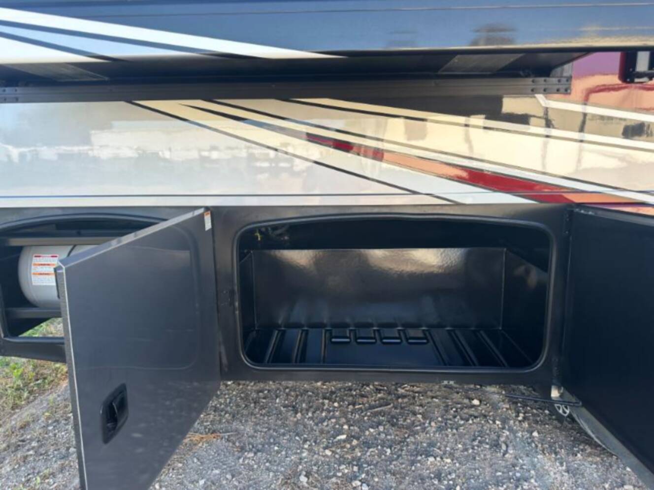 A photo of this 2024 Thor Motor Coach Challenger 36FA