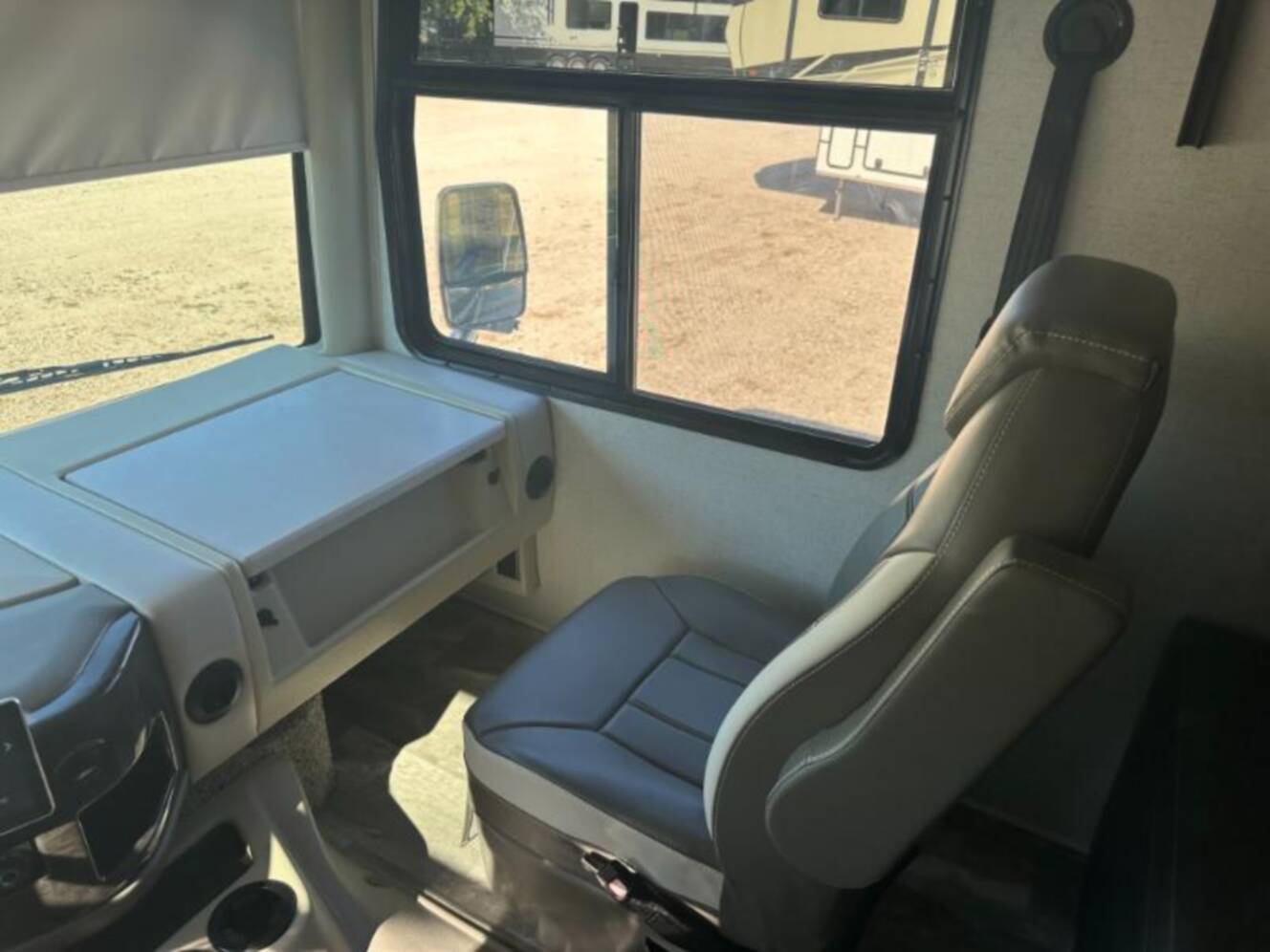 A photo of this 2024 Thor Motor Coach Challenger 36FA