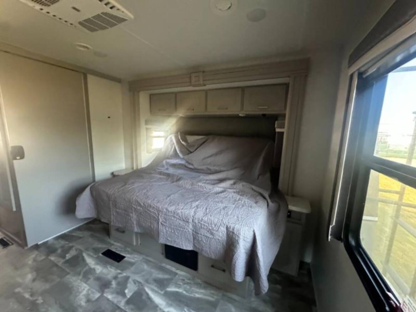 A photo of this 2024 Thor Motor Coach Challenger 36FA